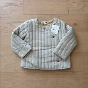 Oeuf toddler cloud/ sand color quilted jacket, size 3-4Y.